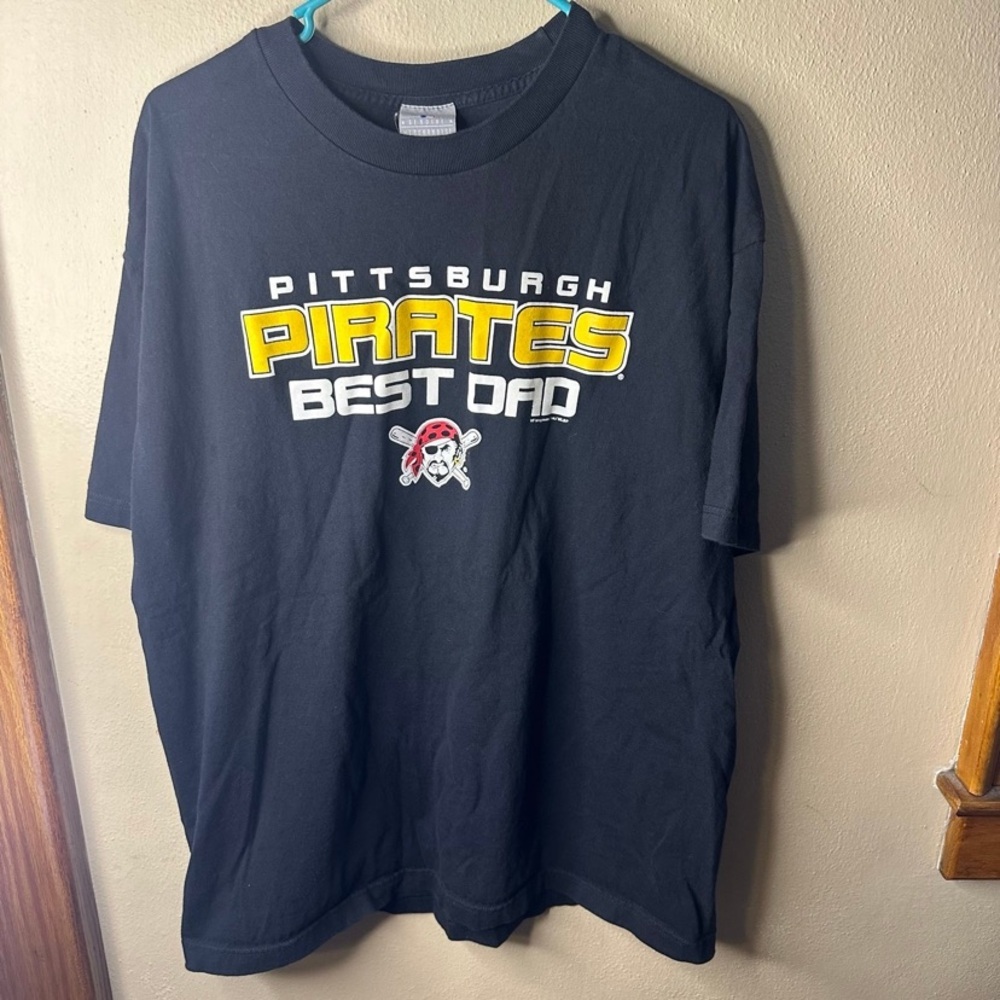Mens Size XL Pittsburgh Prates Best Dad Tshirt Football NFL